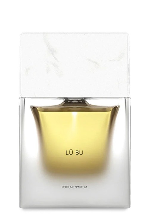 Uzay Exclusive